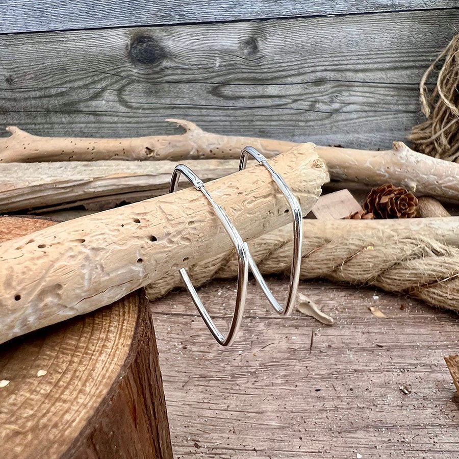 Boucles d’oreilles femme DON’T BE SO ROUND – créoles carrées moyennes en argent 925 – bijoux fait main en argent 925 | Pitch & Néo