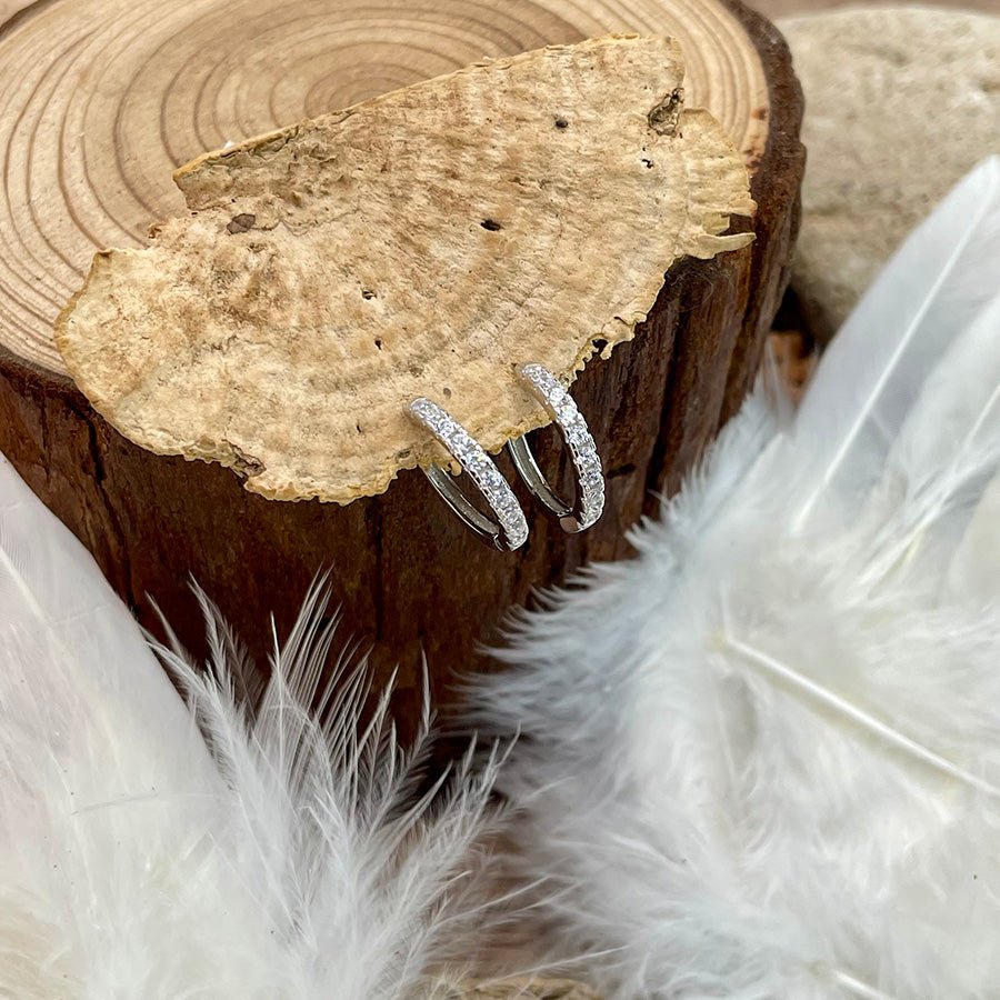 Boucles d’oreilles femme ICY TALK – créoles 14 mm pavées de zircons façon diamant et argent 925 – bijoux fait main en argent 925 | Pitch & Néo