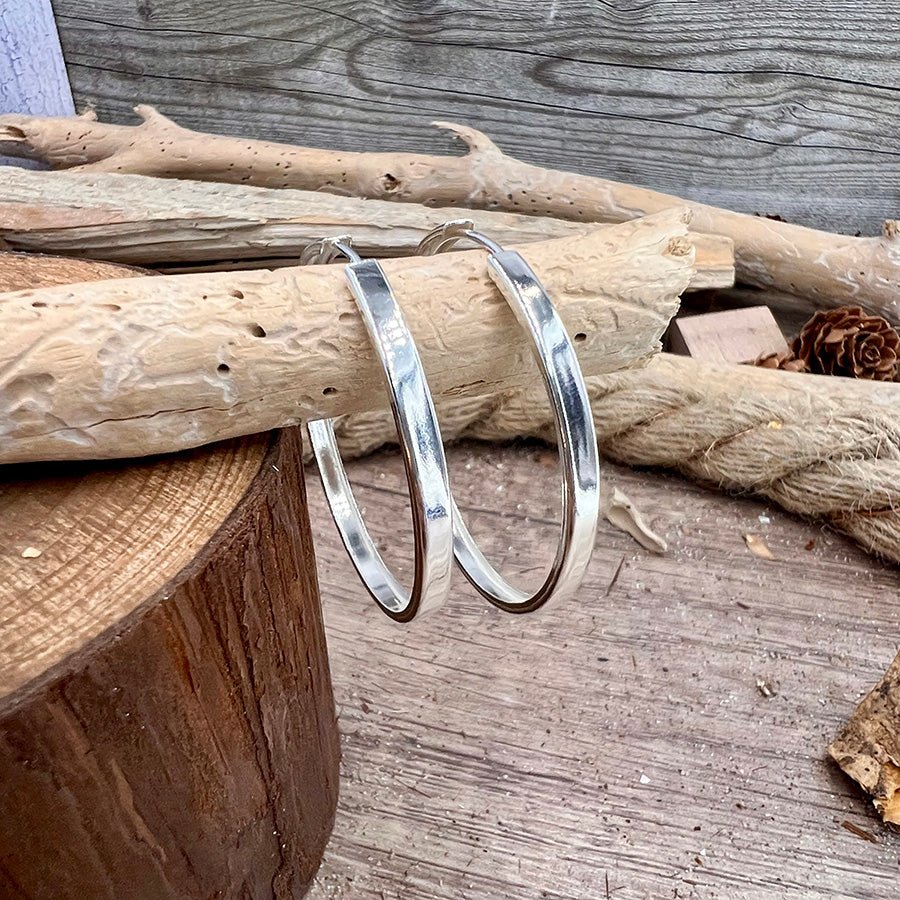 Boucles d’oreilles femme NO SHADE, JUST SHINE – créoles larges style gouttière en argent 925 – bijoux fait main en argent 925 | Pitch & Néo