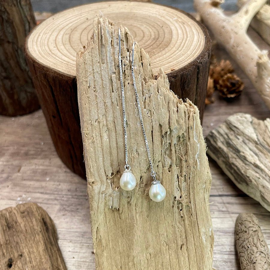 Boucles d’oreilles femme OYSTER’S SECRET à chaînes à enfiler – pendentifs perles de culture d’eau douce et argent 925 – bijoux fait main en argent 925 | Pitch & Néo