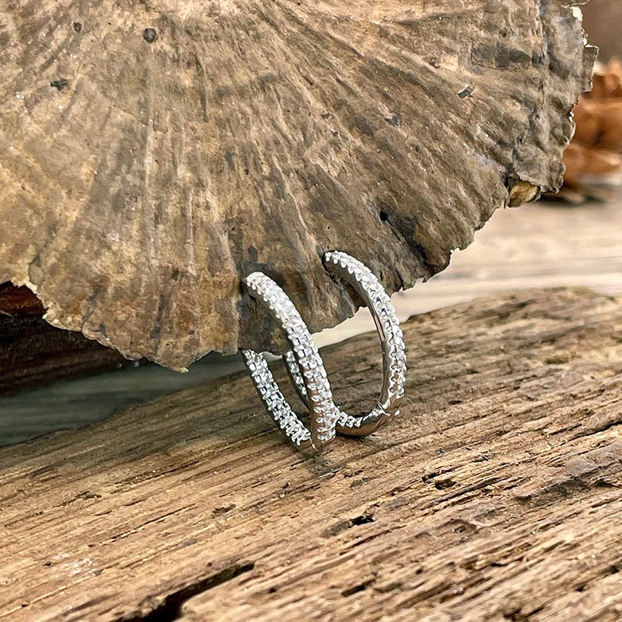 Boucles d’oreilles femme TOO LIT TO QUIT – créoles 20 mm pavées de zircons façon diamant et argent 925 – bijoux fait main en argent 925 | Pitch & Néo