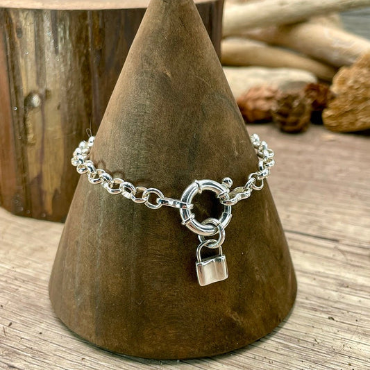 Bracelet femme ACCESS DENIED, SWEETIE – chaîne jaseron épaisse & maxi fermoir bouée et pendentif cadenas et argent 925 – bijoux fait main en argent 925 | Pitch & Néo