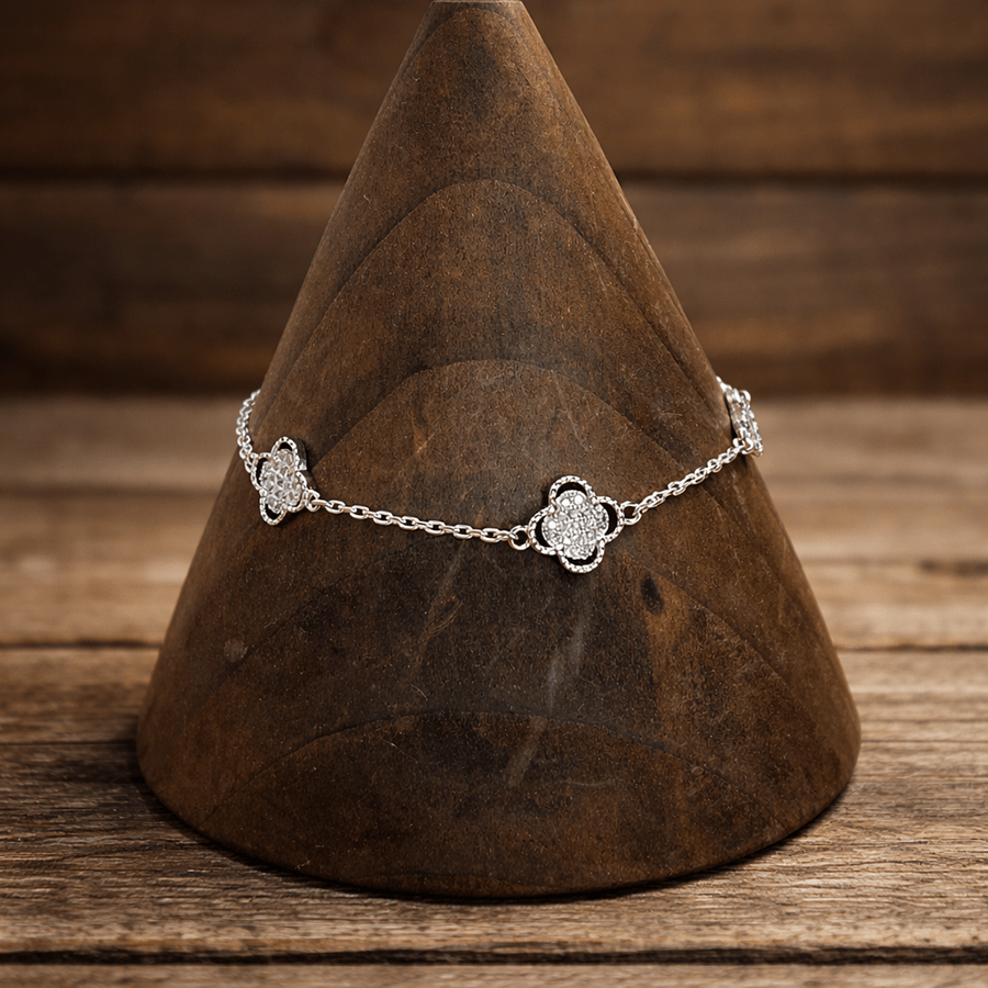 Bracelet femme argent 925 LUCKY ME BABY – trèfles zircons et chaîne maille fine – bijoux fait main en argent 925 | Pitch & Néo