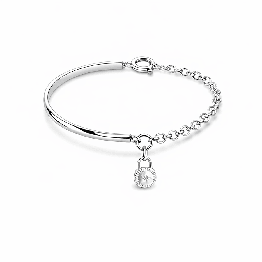 Bracelet femme demi - jonc en argent 925 – LOCK ME BABY, demi - jonc épais, chaîne jaseron et cadenas étoile – bijoux fait main en argent 925 | Pitch & Néo