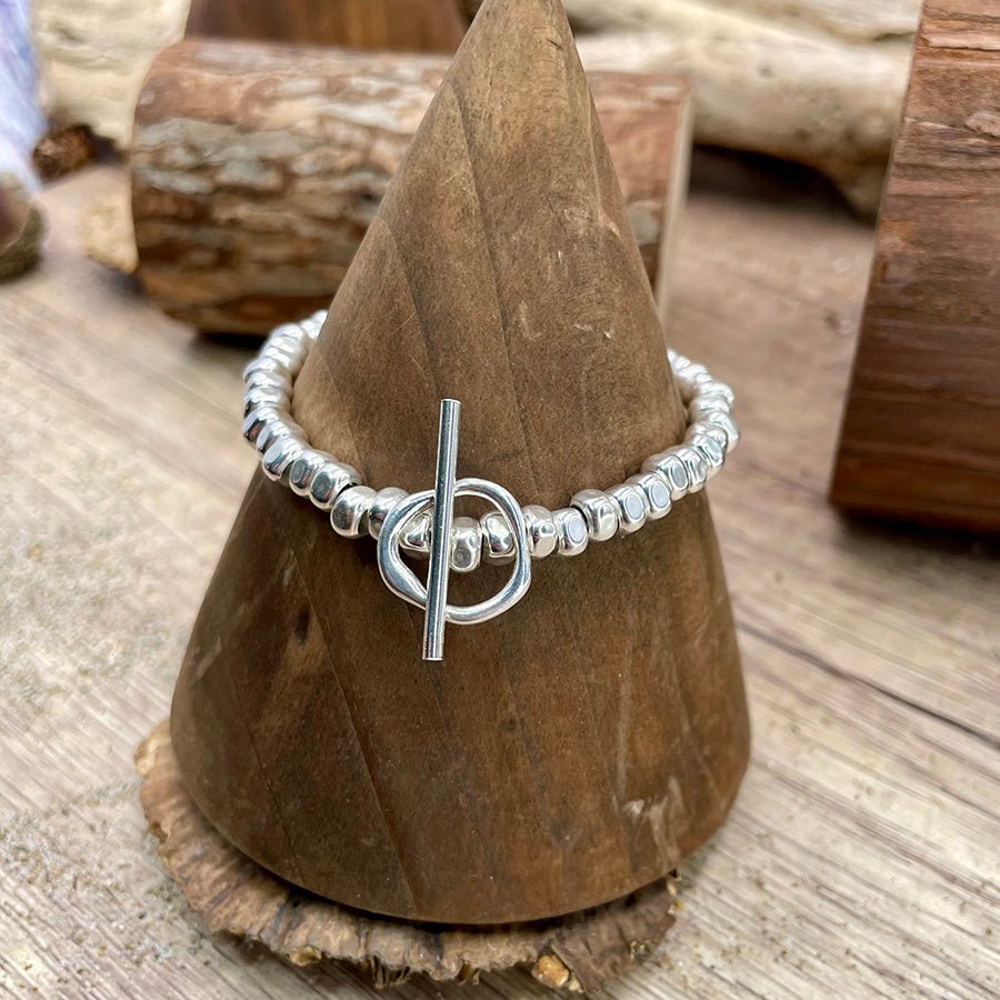 Bracelet femme MELT ME, BABY – perles carrées 5 mm en argent 925, fermoir toggle effet fondu – bijoux fait main en argent 925 | Pitch & Néo