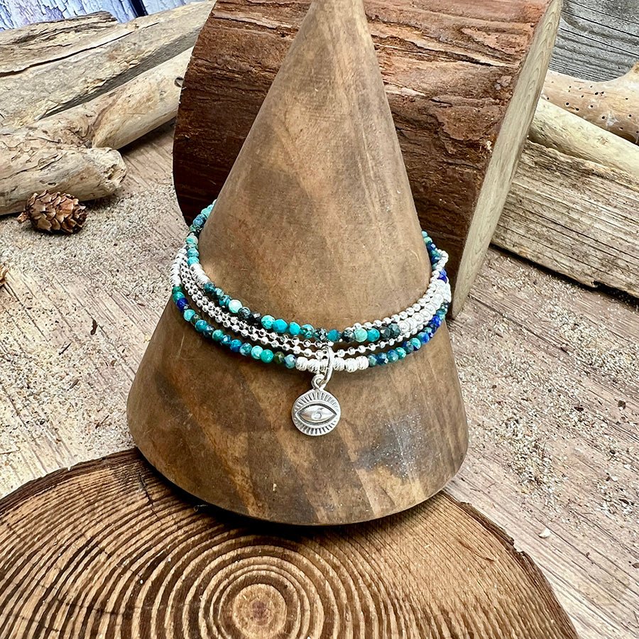 Bracelet femme multi - rang KEEP YOUR EYE ON ME – perles d’azurite, pendentif œil protecteur et argent 925 – bijoux fait main en argent 925 | Pitch & Néo