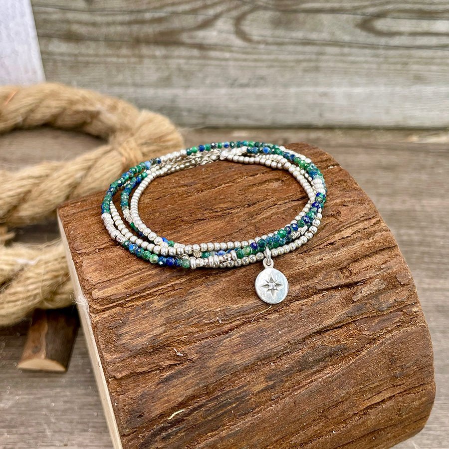 bracelet femme multi - rang NORTH? I DON’T FOLLOW DIRECTIONS – perles de chrysocolle facettées, pendentif étoile du Nord zircon et chaîne boules facettées en argent 925 – bijoux fait main en argent 925 | Pitch & Néo