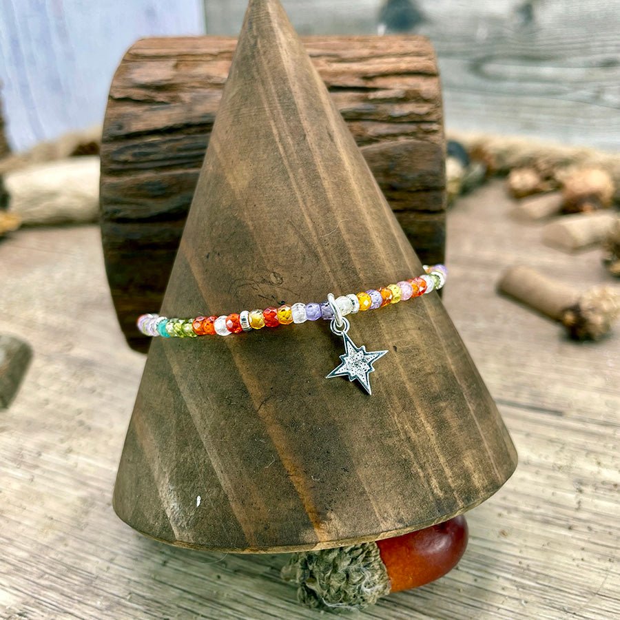 Bracelet femme RAINBOW BADASS – perles zircons multicolores, pendentif étoile polaire et argent 925 – bijoux fait main en argent 925 | Pitch & Néo