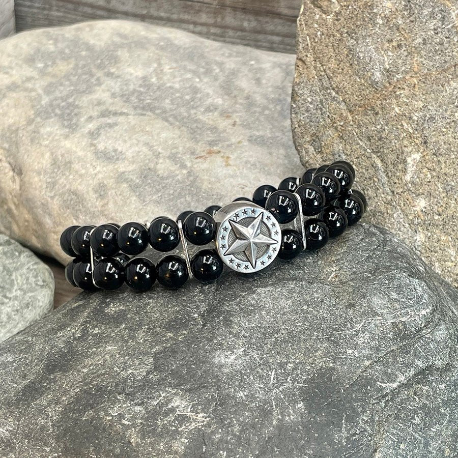 Bracelet homme double rang BLACK STAR CLUB – perles d’onyx 8 mm et palet étoile argent 925 – bijoux fait main en argent 925 | Pitch & Néo
