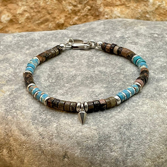 Bracelet homme surfeur POINT BREAKER – perles heishi jaspe dalmatien, intercalaires et fermoir mousqueton en argent 925 – bijoux fait main en argent 925 | Pitch & Néo