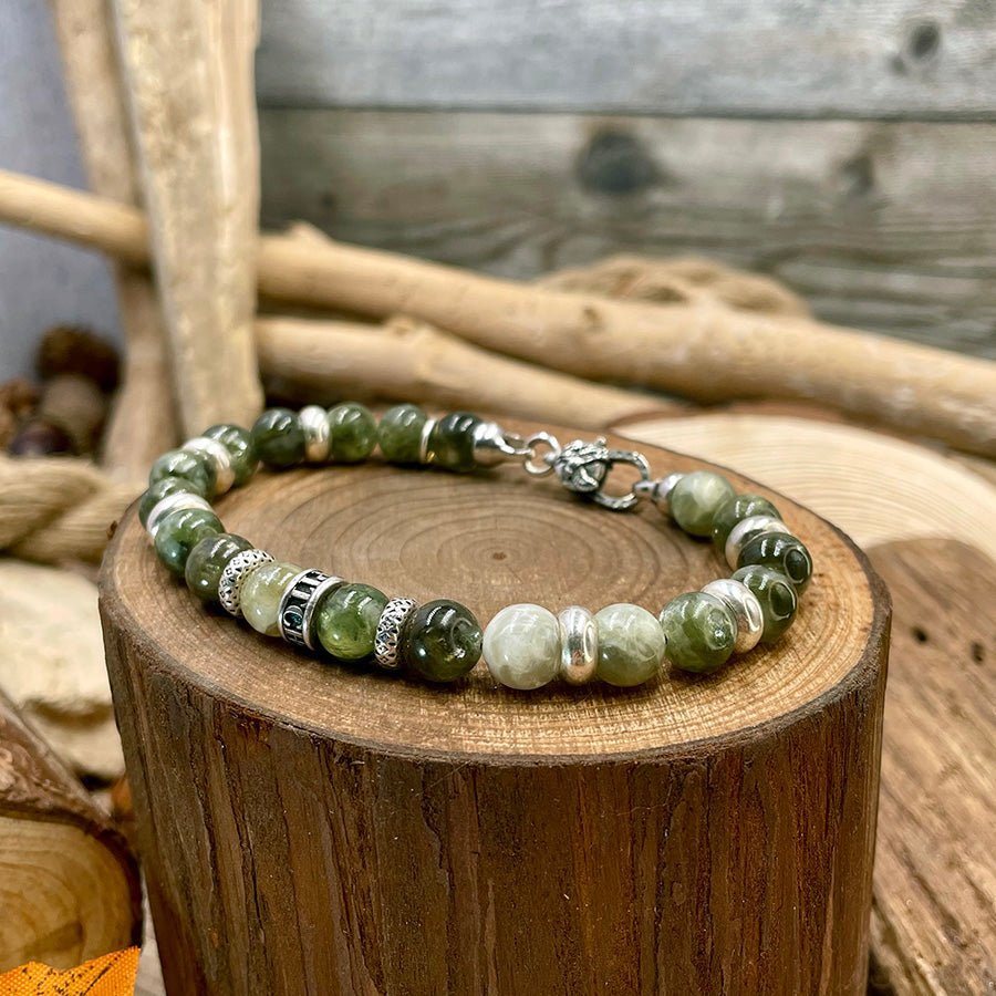 Bracelet homme THE PRICE OF STYLE – perles de lépidolite verte 8 mm, donut argent 925 et fermoir mousqueton – bijoux fait main en argent 925 | Pitch & Néo