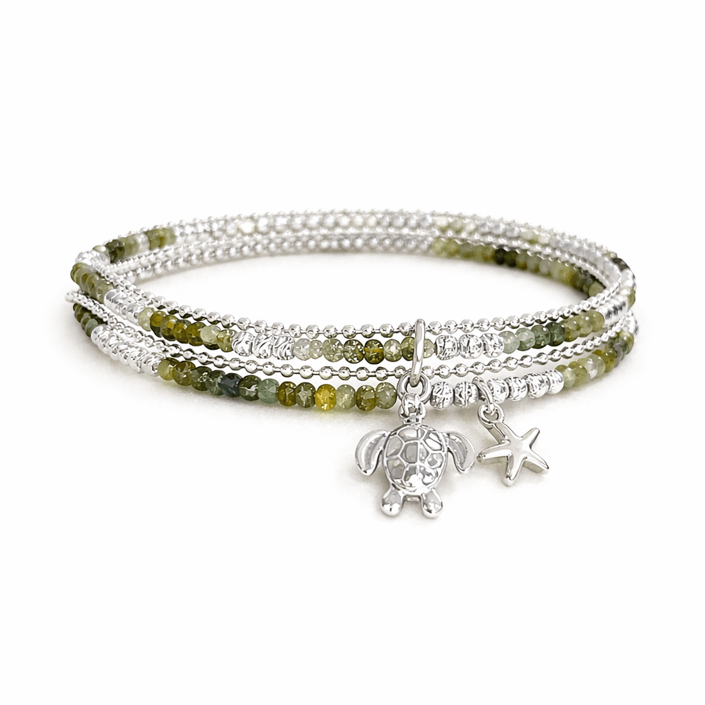 Bracelet multi - rang femme argent 925 SALTY CRUSH, BABE – perles de tourmaline verte dégradées, breloques tortue et étoile de mer – bijoux fait main en argent 925 | Pitch & Néo