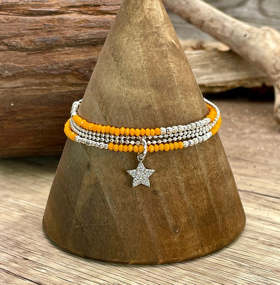 Bracelet multi - rangs femme argent 925 ALABAMA SLAMMER – perles de corail bambou orange & pendentif étoile cinq branches sertie de zircons façon diamant – bijoux fait main en argent 925 | Pitch & Néo