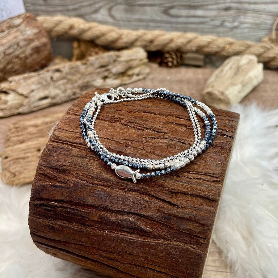 Bracelet multi - rangs femme – FISH ME HARD, pendentif poisson miroir et perles de térahertz facettées en argent 925 – bijoux fait main en argent 925 | Pitch & Néo