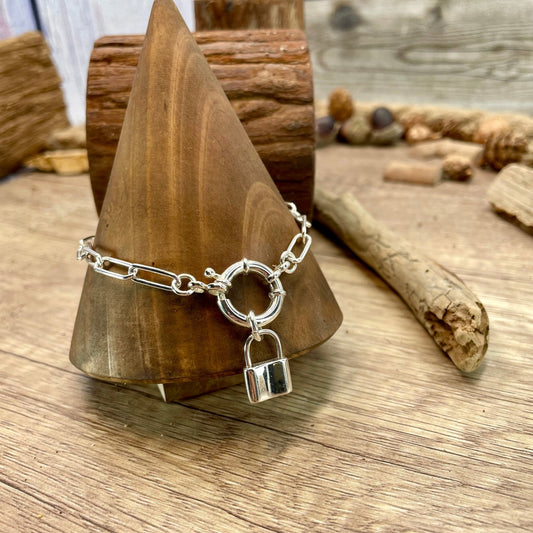 CHAOTIC BEAUTY BRACELET MAILLE RECTANGULAIRE ÉPAISSE AVEC FERMOIR BOUÉE ET PENDENTIF CADENAS MASSIF EN ARGENT 925 – bijoux fait main en argent 925 | Pitch & Néo