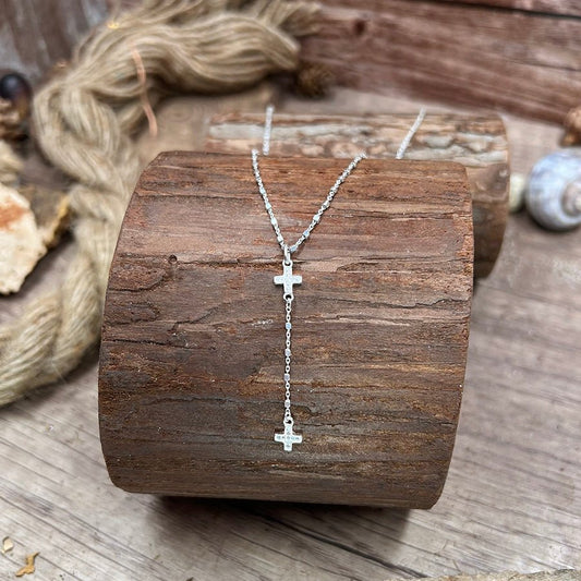 Collier chapelet femme KISS & REPENT – chaîne forçat alternée cubes facettés, forme Y & pendentifs croix pavées de zircons façon diamant en argent 925 – bijoux fait main en argent 925 | Pitch & Néo