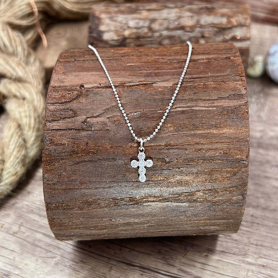 Collier femme argent 925 – SIN CITY, chaîne boules facettées scintillantes & pendentif croix zircons – bijoux fait main en argent 925 | Pitch & Néo