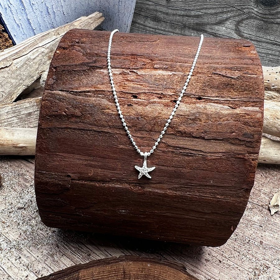 Collier femme BABY GODDESS – chaîne boules facettées scintillantes, pendentif mini étoile de mer zircons et argent 925 – bijoux fait main en argent 925 | Pitch & Néo