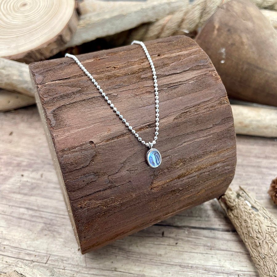 Collier femme CATCH MY LIGHT – chaîne boules facettées scintillantes argent 925 & pendentif cristal arc - en - ciel – bijoux fait main en argent 925 | Pitch & Néo