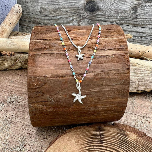 Collier femme double rang MERMAID IS A BEACH – chaîne perles émaillées fluo multicolores, pendentifs étoiles de mer dont une sertie, argent 925 – bijoux fait main en argent 925 | Pitch & Néo