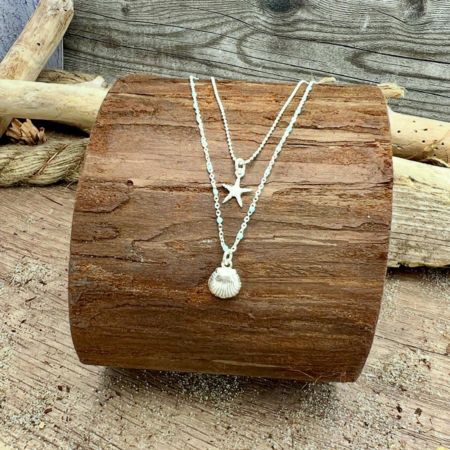 Collier femme double rang SON OF A BEACH – chaîne perles émaillées turquoise, chaîne boules facettées scintillantes et pendentif coquillage argent 925 – bijoux fait main en argent 925 | Pitch & Néo