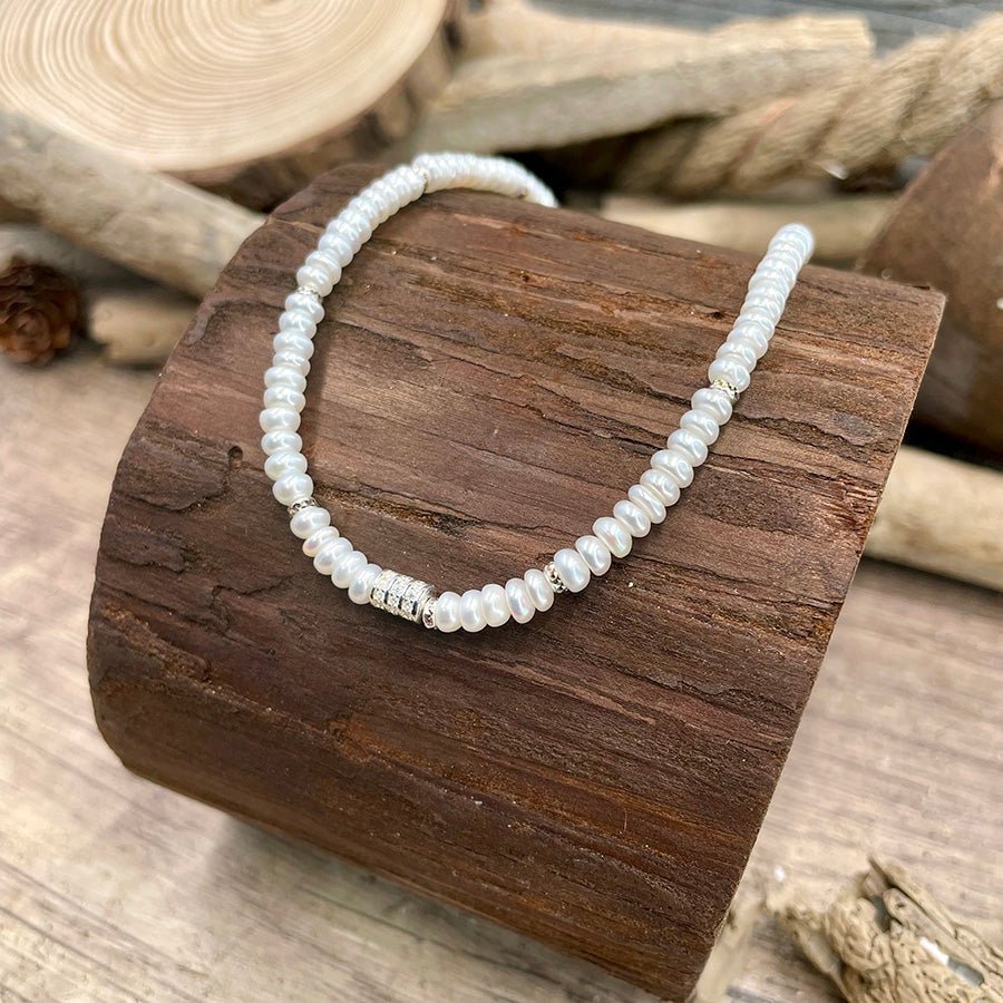 Collier femme FIFTH AVENUE, FIRST CLASS – perles rondelles de culture AAAA et pendentif tube pavé zircon argent 925 – bijoux fait main en argent 925 | Pitch & Néo