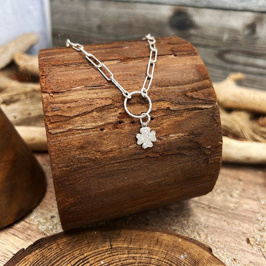 Collier femme GOOD LUX, HONEY – chaîne rectangulaire facettée façon diamant & pendentif fleur serti de zircons et argent 925 – bijoux fait main en argent 925 | Pitch & Néo