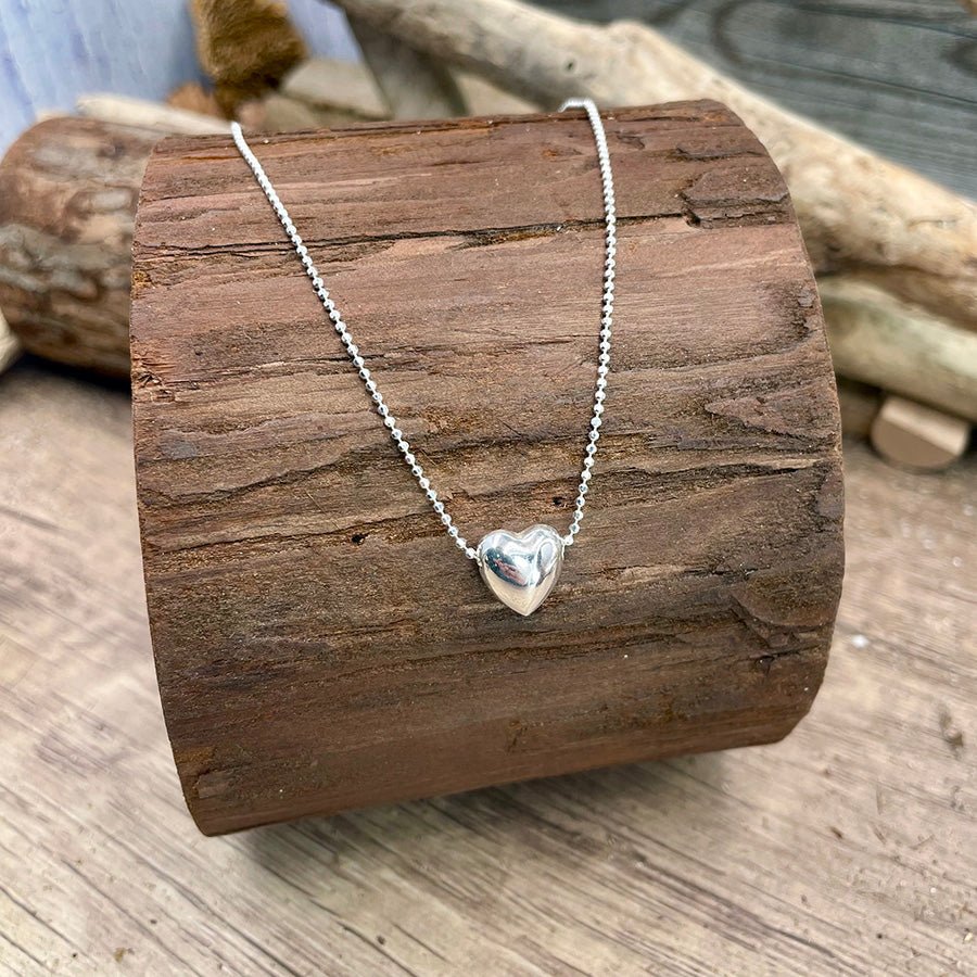 Collier femme JUST A LIL' CRUSH, GURLS – chaîne boules facettées scintillantes & pendentif cœur bombé en argent 925 – bijoux fait main en argent 925 | Pitch & Néo