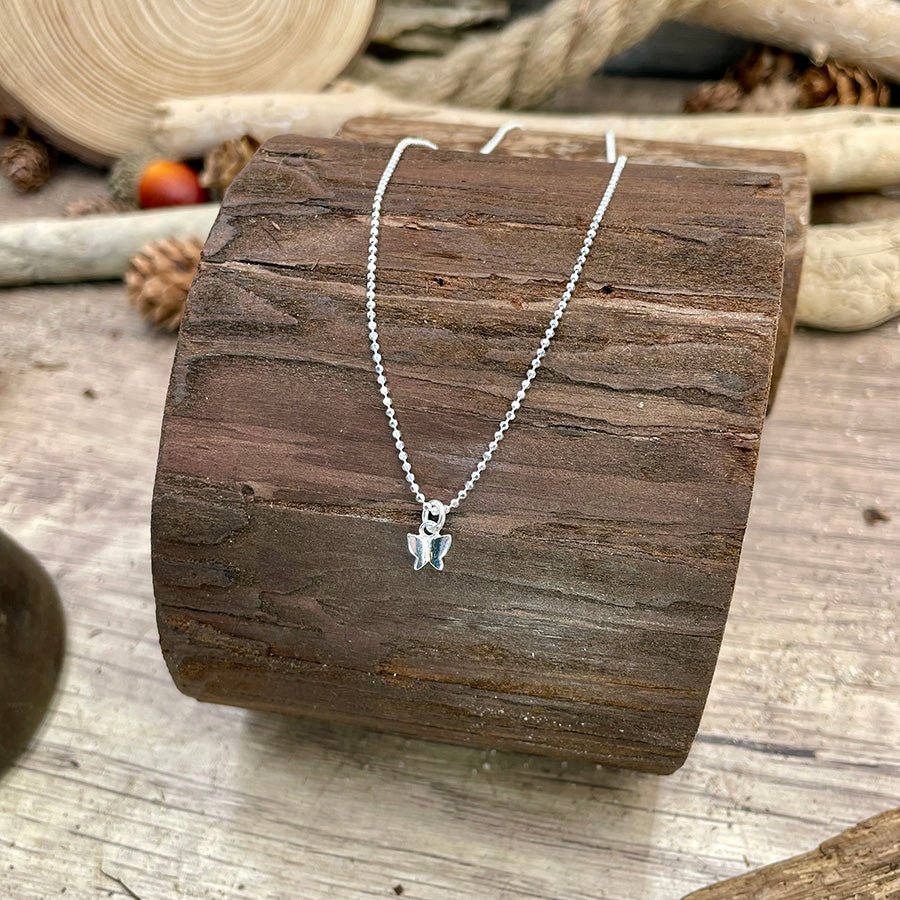 Collier femme KISS & FLY – chaîne boules facettées scintillantes & papillon miroir et argent 925 – bijoux fait main en argent 925 | Pitch & Néo