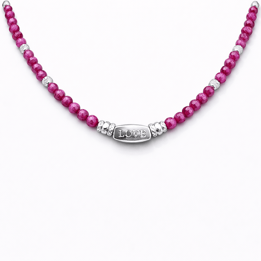 Collier femme LOVE ON THE ROCKS – perles de rubis facettées, pendentif LOVE et argent 925 – bijoux fait main en argent 925 | Pitch & Néo