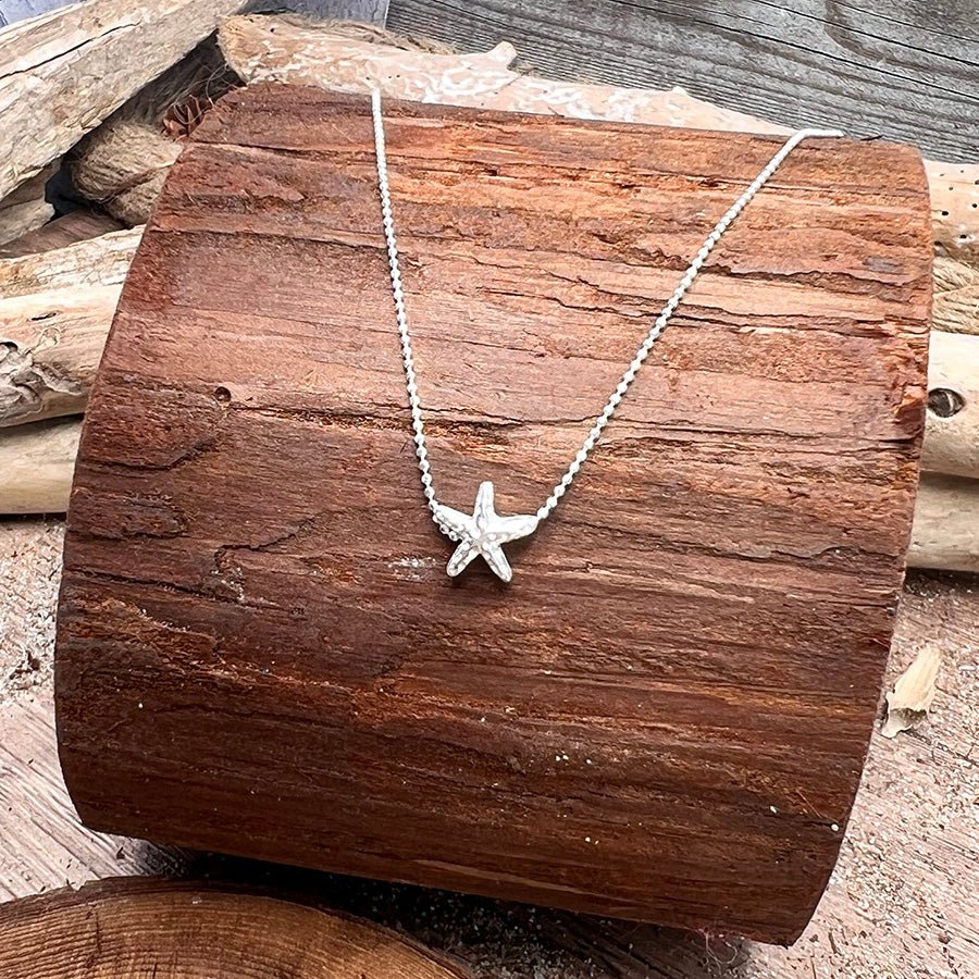 Collier femme MERMAID OFF DUTY – chaîne boules facettées scintillantes, pendentif étoile de mer écaille et argent 925 – bijoux fait main en argent 925 | Pitch & Néo