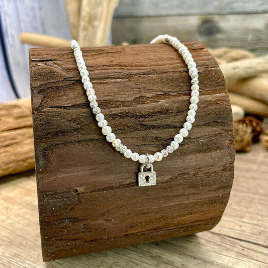Collier femme PRIVATE? NOT FOR EVERYONE – perles de culture 4 mm, cadenas zircon et perles diamantées argent 925 – bijoux fait main en argent 925 | Pitch & Néo