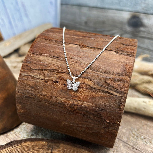 Collier femme TOO CUTE TO BE PURE, LOVER! – chaîne boules facettées scintillantes & pendentif papillon pavé de zircons façon diamant et argent 925 – bijoux fait main en argent 925 | Pitch & Néo