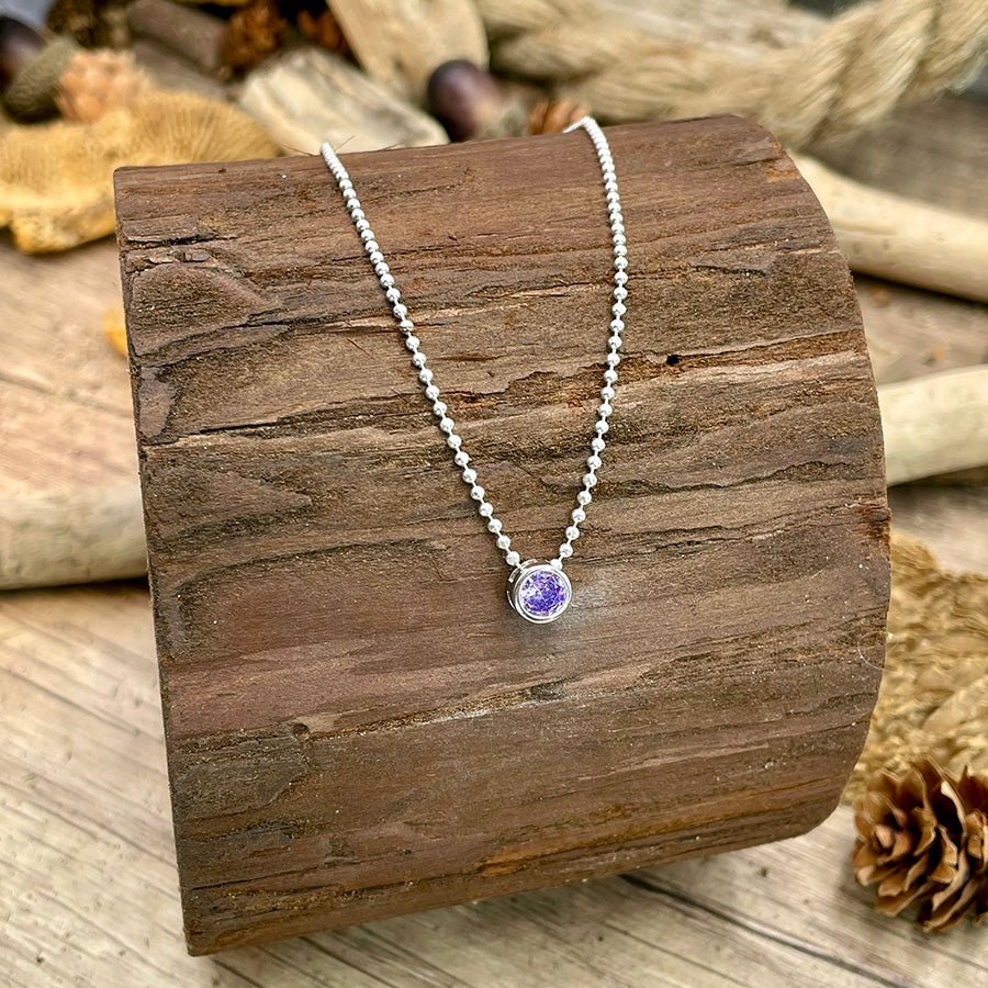 Collier femme VIOLET OBSESSION – chaîne boules facettées scintillantes & pendentif zircon violet façon solitaire en argent 925 – bijoux fait main en argent 925 | Pitch & Néo