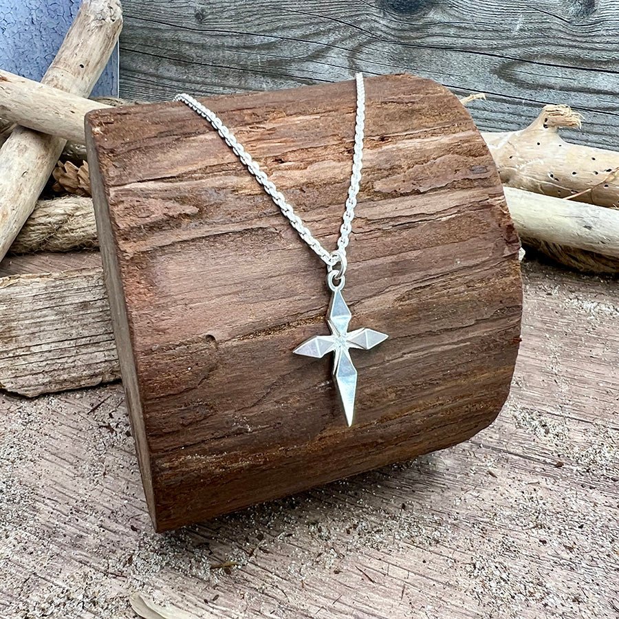 Collier homme HOLY PRIVILEGE – chaîne forçat argent 925 et pendentif croix facettée – bijoux fait main en argent 925 | Pitch & Néo