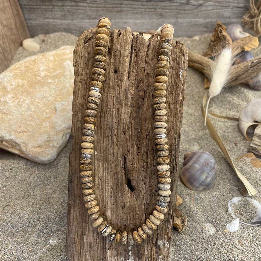 Collier homme surfeur DUNE RIDER – perles rondelles jaspe paysage 8 mm et fermoir mousqueton en argent 925 – bijoux fait main en argent 925 | Pitch & Néo