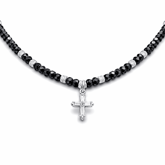 Collier perles femme BLESS MY CHAOS, ANGEL – perles de spinelle noir, perles facettées scintillantes & pendentif croix zircon baguette en argent 925 – bijoux fait main en argent 925 | Pitch & Néo