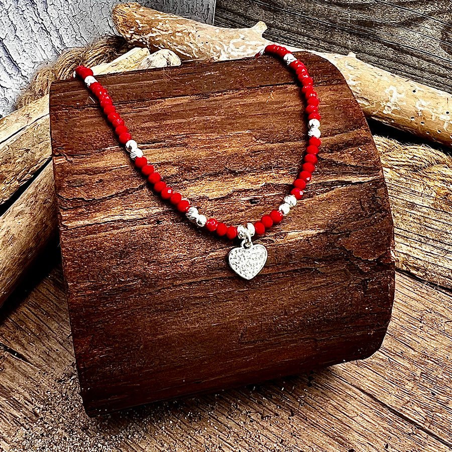 Collier perles femme LIGHT MY FIRE – perles en pierre fine de corail bambou facettées & pendentif cœur pavé de zircons façon diamant en argent 925 – bijoux fait main en argent 925 | Pitch & Néo