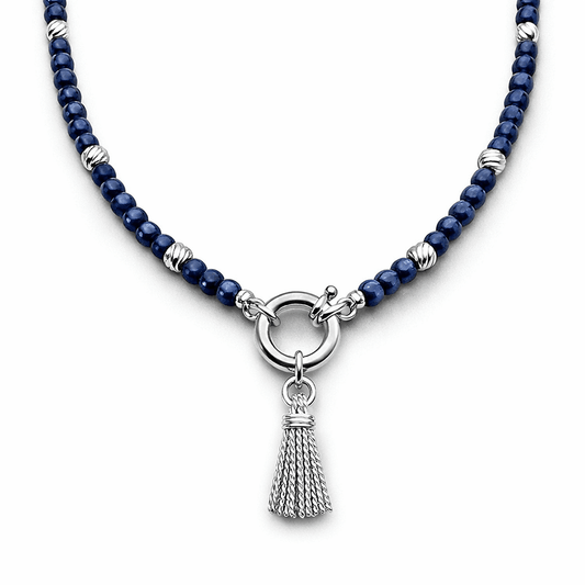 Collier perles femme SAPPHIRE NEVER LIES – perles de saphir naturel, pendentif pompon et fermoir bouée en argent 925 – bijoux fait main en argent 925 | Pitch & Néo