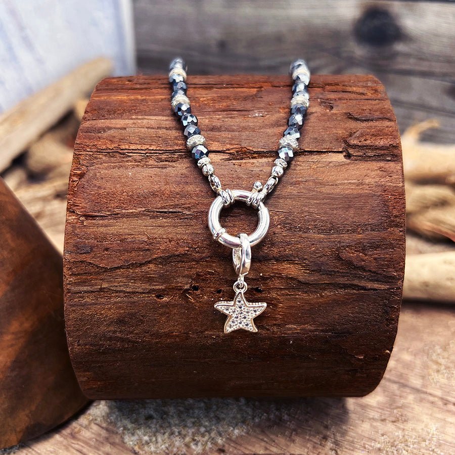 Collier perles femme SPARK ME UP – perles de térahertz facettées, fermoir bouée & pendentif étoile de mer pavé zircon et argent 925 – bijoux fait main en argent 925 | Pitch & Néo