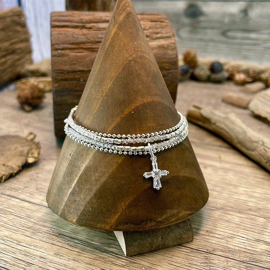 SHEESH BRACELET MULTI - RANGS EN PERLES DE PIERRE DE LUNE ARC - EN - CIEL ET PENDENTIF CROIX PAVÉ DE ZIRCONS EN ARGENT 925 – bijoux fait main en argent 925 | Pitch & Néo